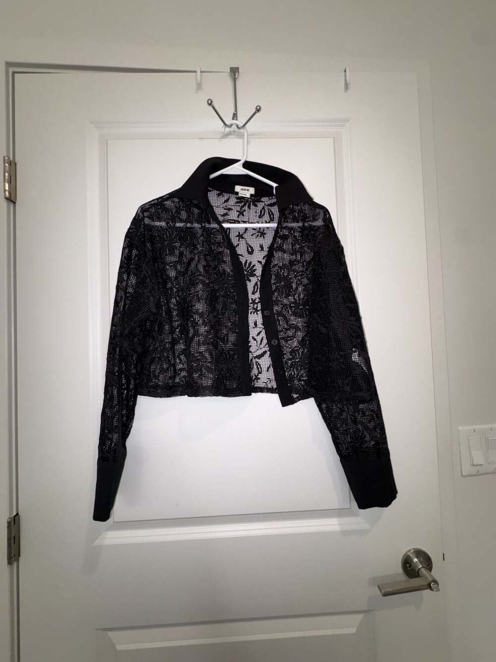 Jason Wu Black Floral Lace Cropped Long Sleeve Button-Down Blouse